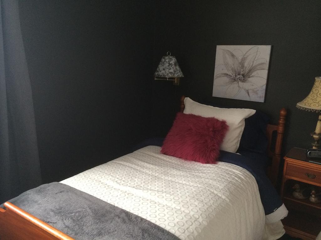 B&B Aux Deux Pignons Donnacona Kamer foto